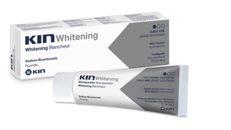 KIN Whitening wybielająca pasta do mycia zębów o niskim współczynniku ścieralności